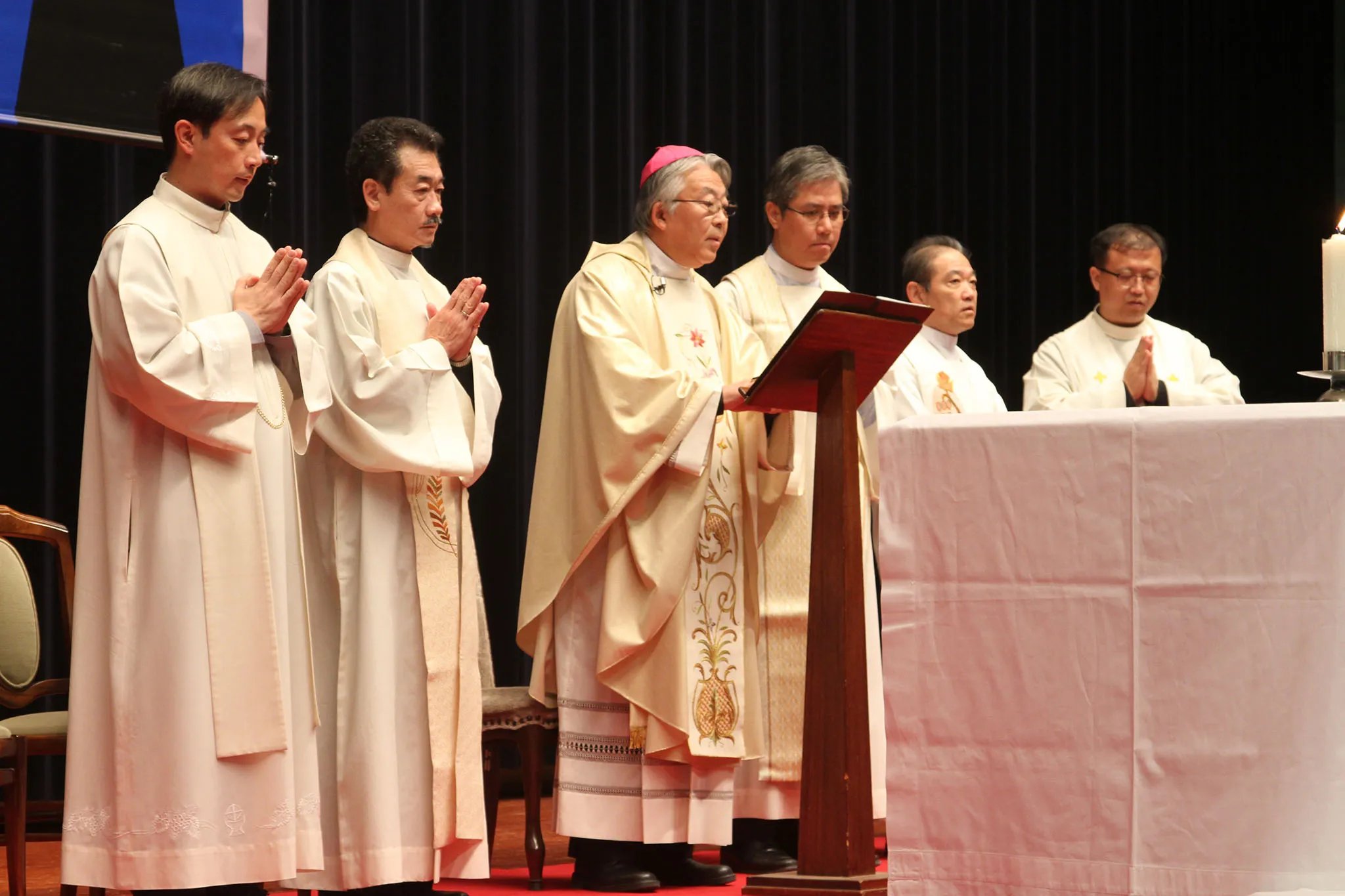 ⛪ 가톨릭 야마테 교회 이미지 3